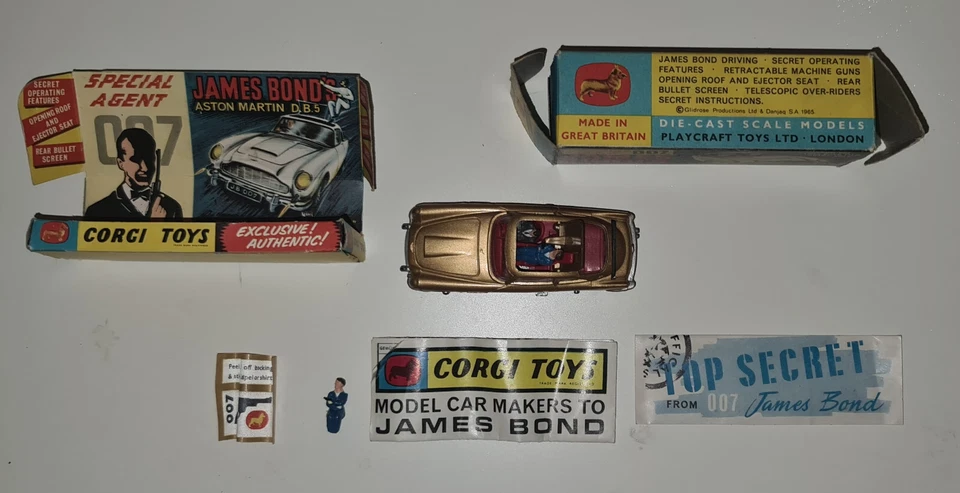 Original 1965 CORGI TOYS JAMES BOND ASTON MARTIN DB5 completo todos los extras Foto 2 de 4