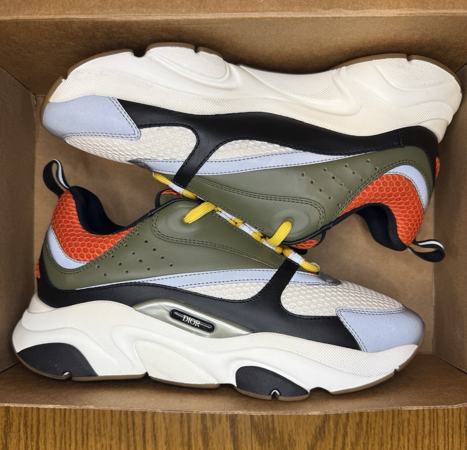 Dior B22 Sneakers Size 8 in Khaki Orange