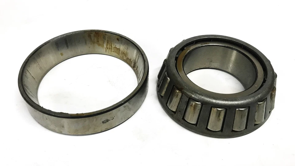 Cono y copa de rodamiento de rodillos cónicos FLT 32209 NUEVO DE STOCK Foto 4 de 4