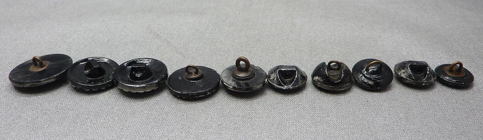 10 botones antiguos vintage de vidrio negro de 1/2" a 13/16" (juego 49) Foto 3 de 4