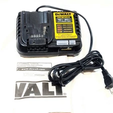 DeWalt Compact 12V MAX/20V MAX Li-Ion Battery Charger (DCB1104)