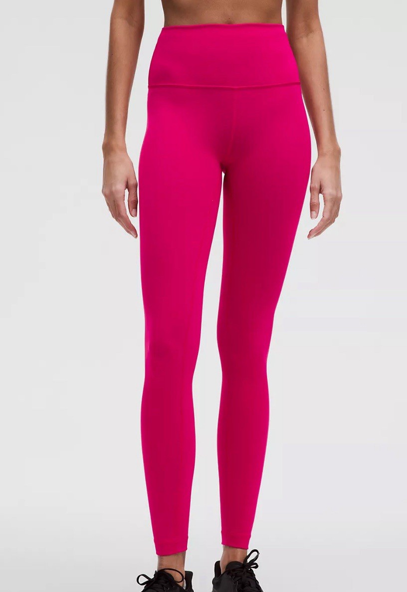 New with tags LULULEMON WOMEN’S WUNDER TRAIN HIGH-RISE TIGHT 25” RASPBERRY Sz 8