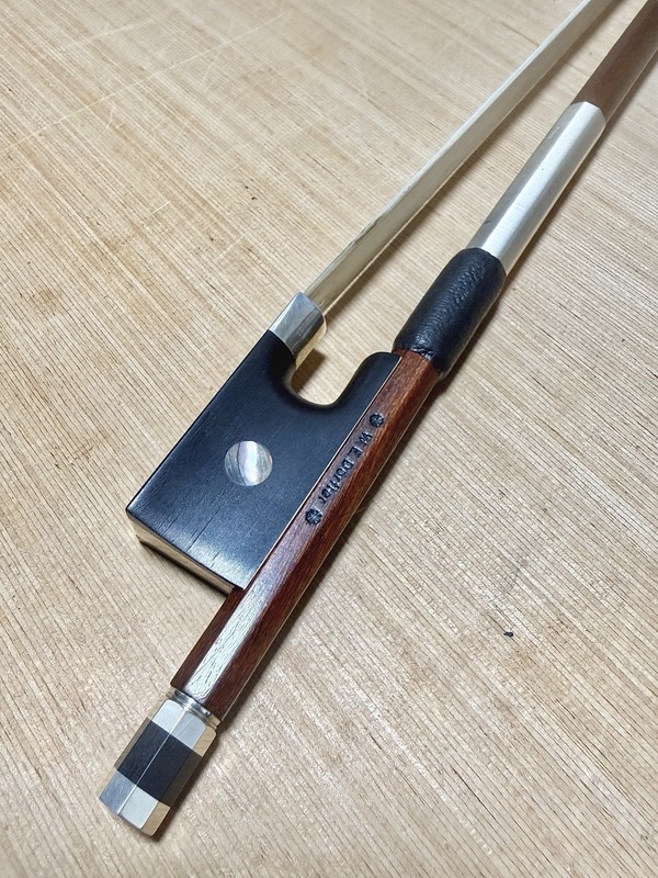 Dorfler #20A Master-level Pernambuco Violin Bow with Octagon Stick - 4/4 Size