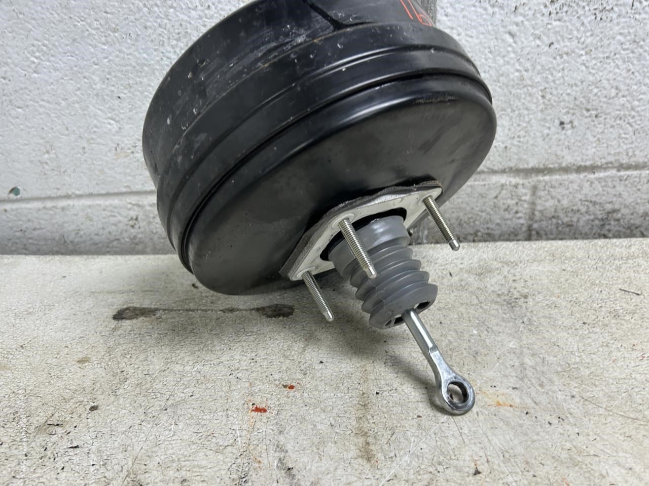 2022 MASERATI LEVANTE Power Brake Booster Vacuum-boost OEM ID 670036704