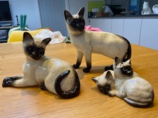 4 CATS - Royal Doulton Siamese Cat models 1558 collectibles