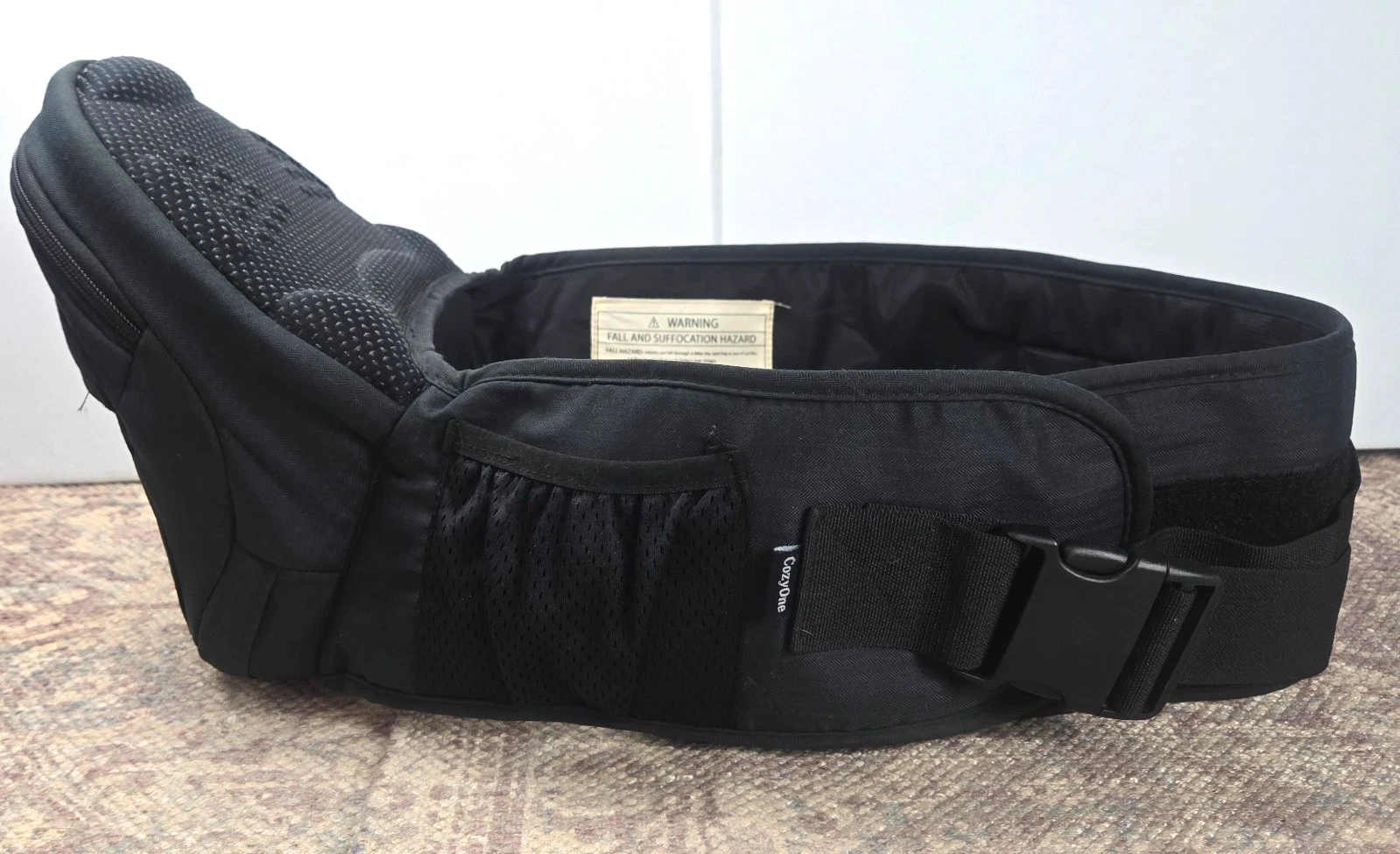 CozyOne Hip Seat Baby Carrier, Black, Multiple Pockets, Adjustable, EUC