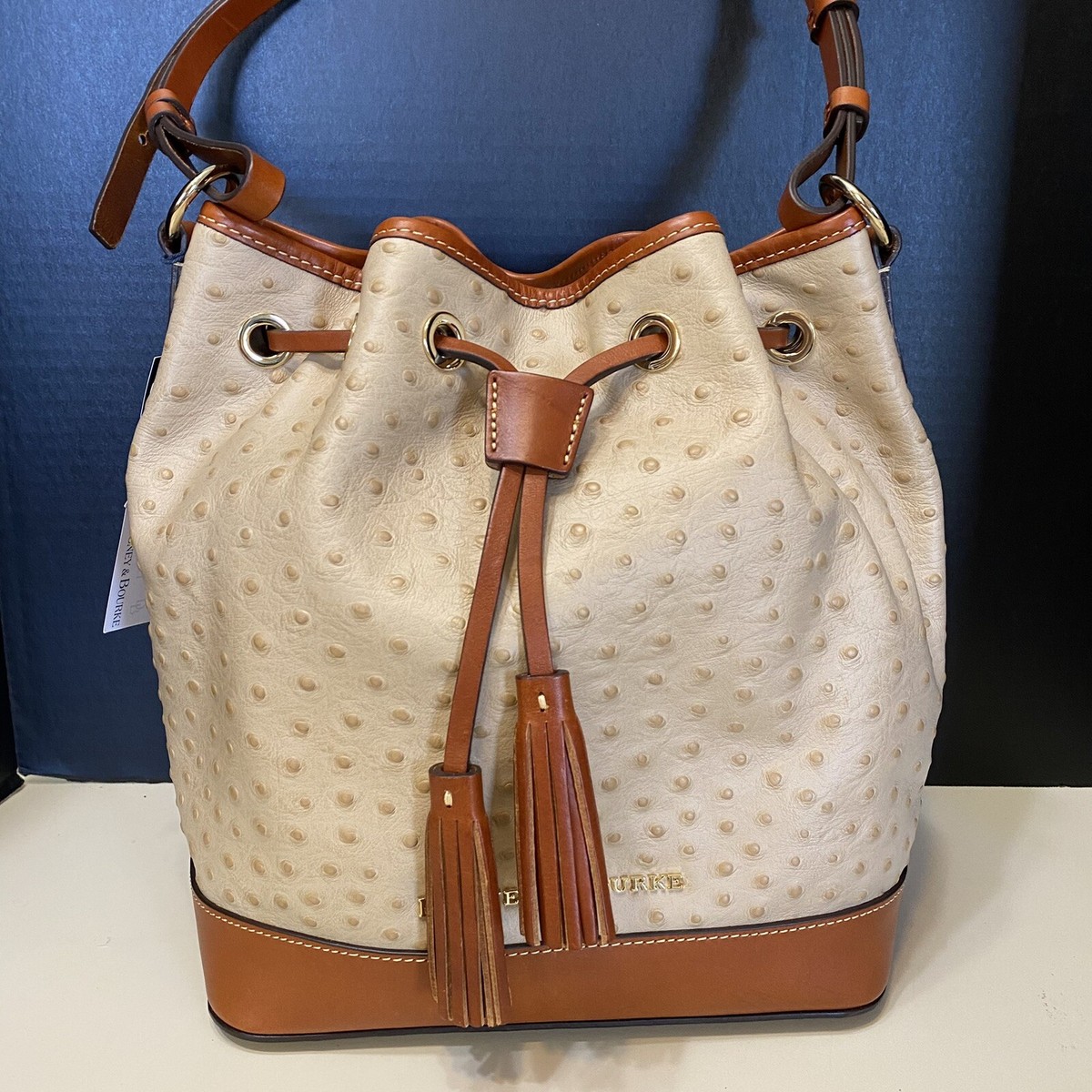 Dooney Bourke Ostrich Drawstring Bucket Shoulder Crossbody Dooney Bourke Ostrich Drawstring Bucket Shoulder Crossbody