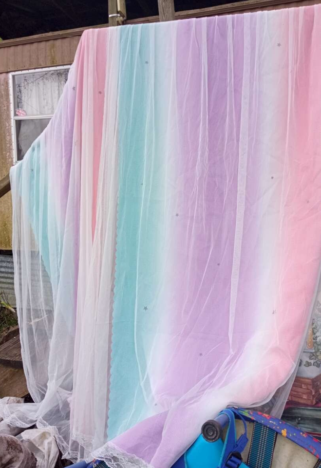 Scallop Edge Pink Purple Blue White Sheer Tulle Star Cut Outs Curtains ...