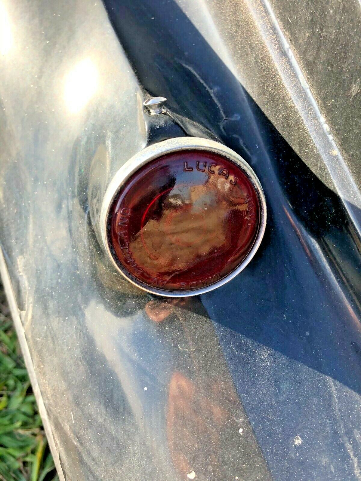 ROLLS ROYCE WRAITH DAWN BENTLEY TAIL LIGHT. WORLDS LARGEST USED PARTS INVENTORY