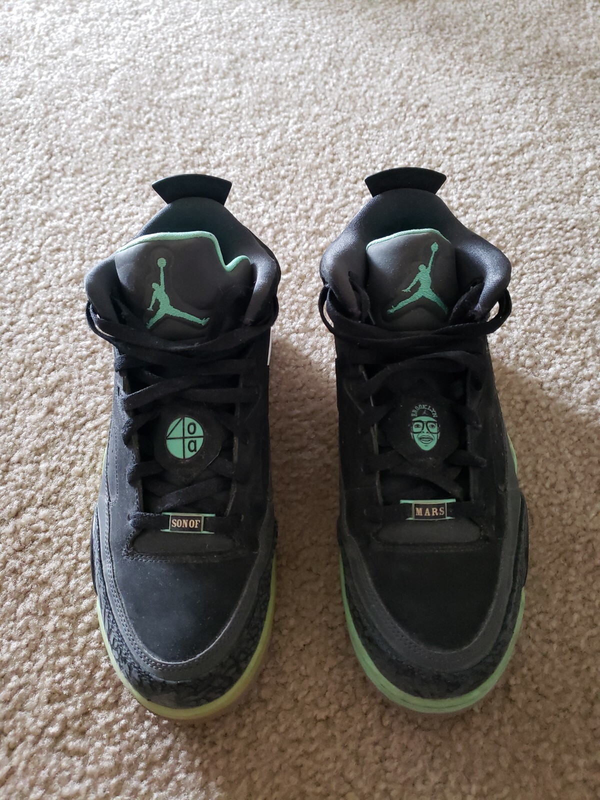 Jordan son of top mars low green glow