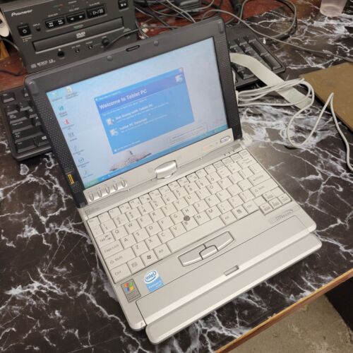 Fujitsu LifeBook P1510D Vintage Windows XP Convertible Laptop/Tablet PC - Bild 2 von 6