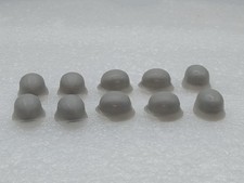 #624-1/16TH RESIN-DIORAMA EXTRAS-WW2 GERMAN HELMETS-STAHLHELM-FAST+FREE P+P
