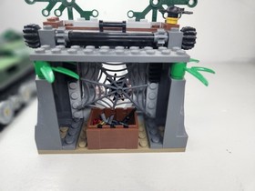 LEGO 7626 (Indiana Jones Jungle Cutter) Almost complete - Discontinued Rare