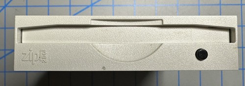 IOMEGA ZIP 250 DRIVE IDE/ATAPI 3.5