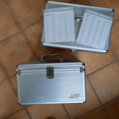 2x Alu-Koffer für 200 CDs, DVDs, BlueRays mit Hängeregister und 100 Hüllen - Bild 1 von 4
