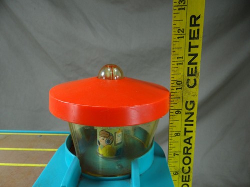 Fisher-Price "Play Family Airport" Vintage 1972 Toy - Picture 15 of 15