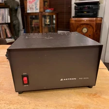 ASTRON RS-20A Linear Power Supply, 13.8VDC, 20A Max 16A Continuous