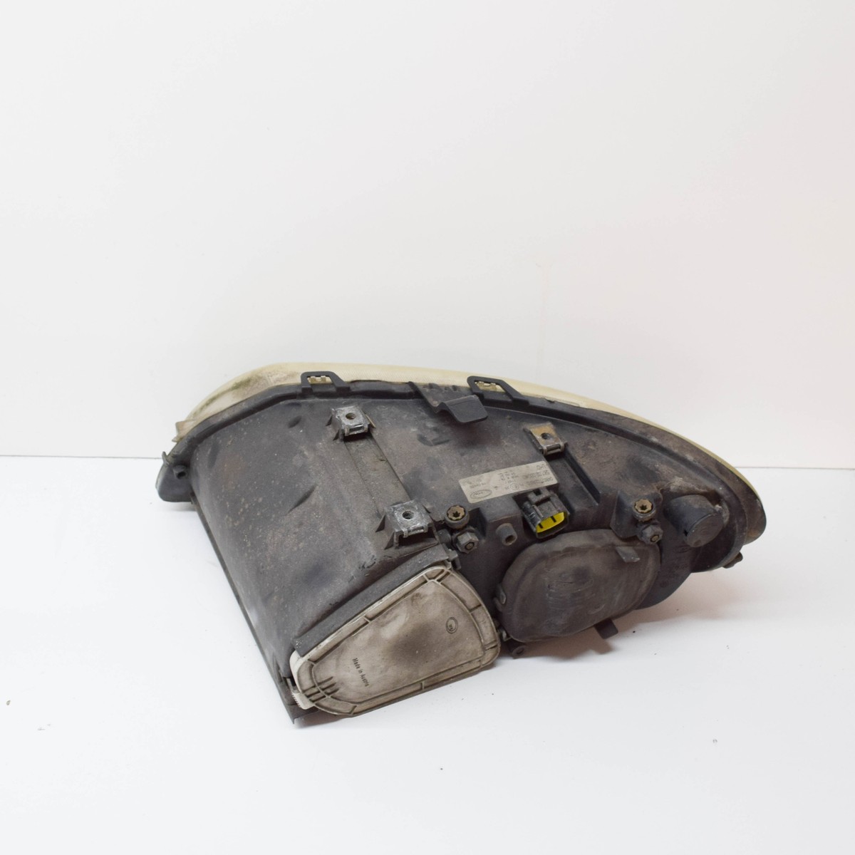 CHRYSLER VOYAGER MK4 Front Right Headlight LHD 04857702AB