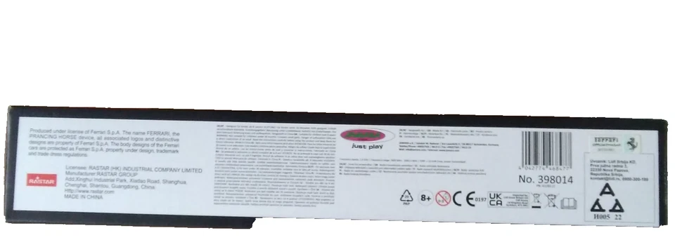 Rastar Car Kit Build Your own RC Car Ferrari FXX K Evo  2.4Ghz 72pcs 1:18 scale - Image 4 of 4