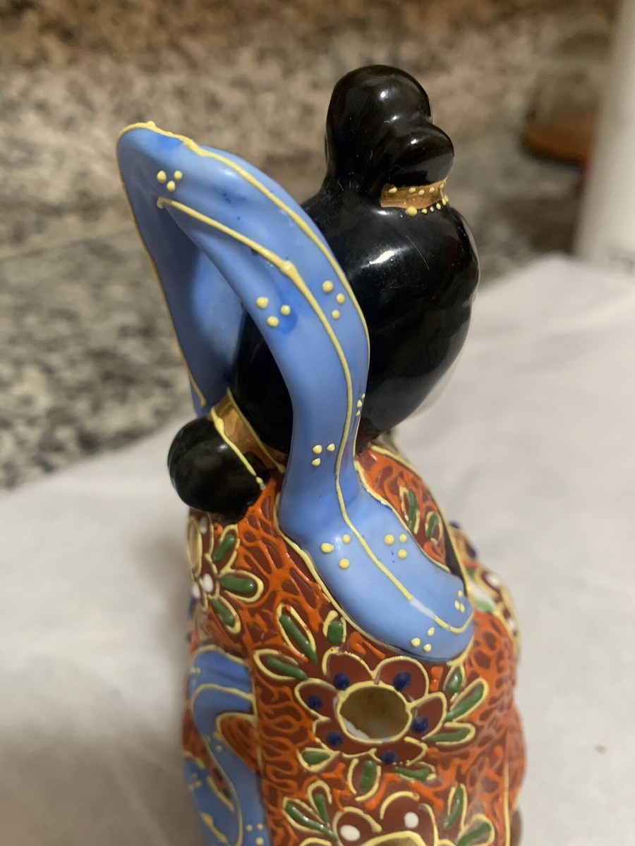九谷焼Kutani Ware Ceramic Figurine Vintage Kutani Figurine Woman With Musical Instrument