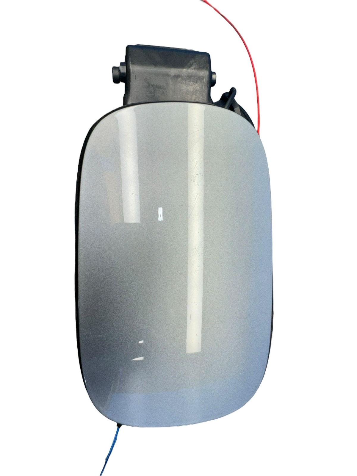 2016-2020 BENTLEY BENTAYGA FUEL TANK DOOR LID ASSEMBLY | HALLMARK 6777 *SCRATCH*