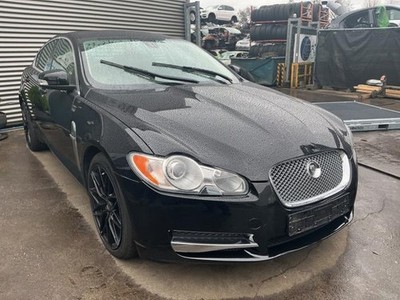 Achsschenkel rechts vorne Jaguar XF X250 C2P25453 P24179081