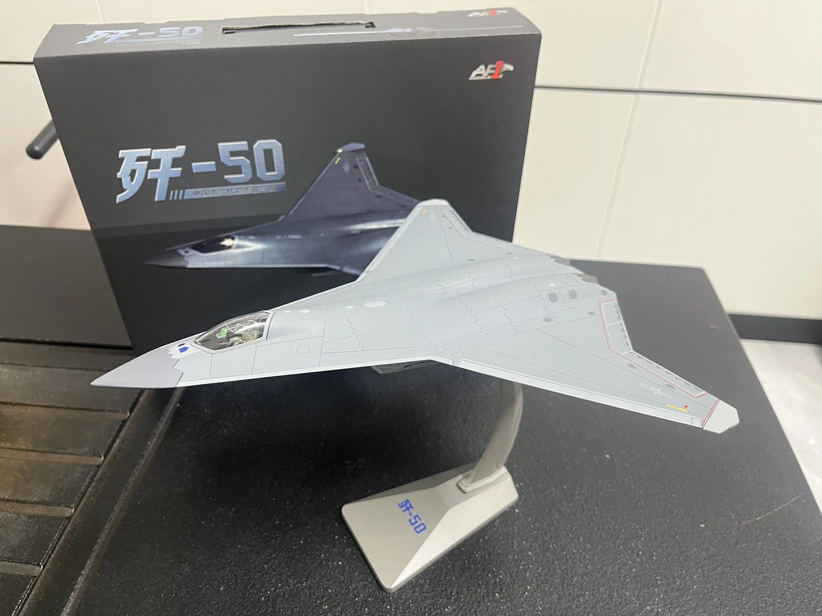 AF1 1/72 Shen Fei J-50 Fighter Jet North 6 Aircraft Finished