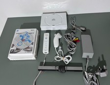 Nintendo Wii Mario Kart Console 4 Games Bundle + Official Controller