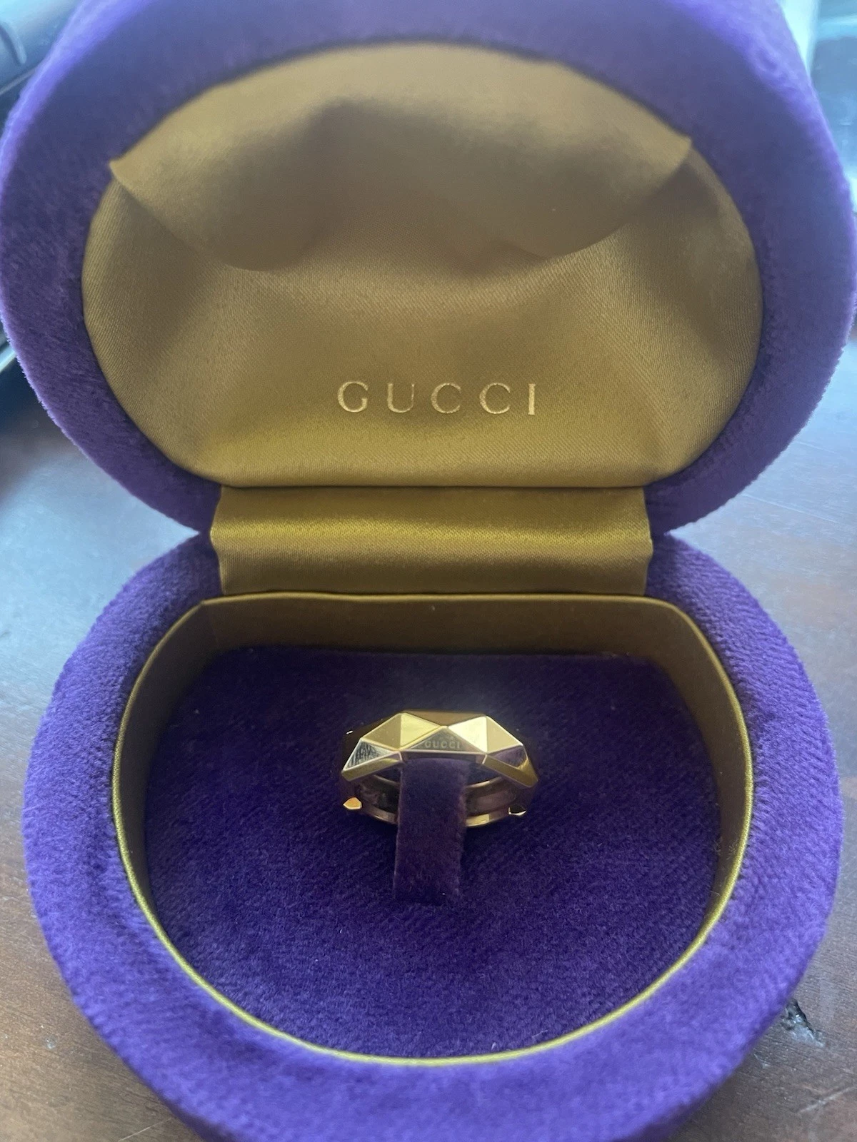 Fede Nuziale Gucci Link To Love Sfaccettata Stack Band Misura 18 Oro Giallo Massiccio 18K