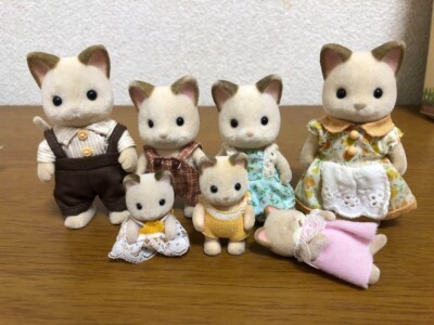 Sylvanian Families Cream Cat Family Calico Critters EPOCH