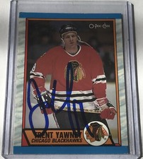 TRENT YAWNEY CHICAGO BLACKHAWKS SIGNED O-PEE-CHEE 1989-90 CARD #222 AUTOGRAPH