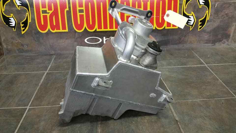 LAMBORGHINI HURACAN OIL RESERVOIR SUMP TANK OEM 4S0115373A