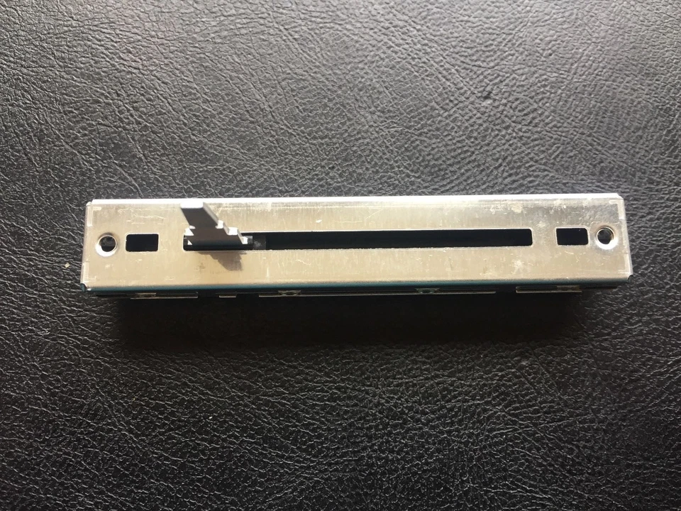 Pioneer DCV1006 Crossfader *GENUINE* DJM 300 400 500 600 700 750 800 850 - Image 2 of 4