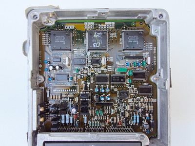 Factory 95-96 Toyota Camry DX/LE/SE/XLE A/T Engine Control Module