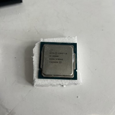 Intel Core i9-10900K Processor (3.7 GHz, 10 Cores, FCLGA1200) - BX8070110900K