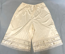 NWT Classic New Pettipants SIZE 1X beige long length VELROSE Style 9664 nylon