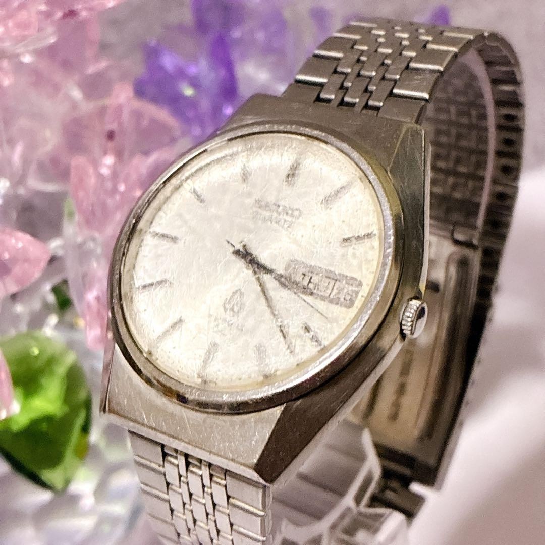 Type Vintage II Seiko Watch, 17.5cm/6.9in Working, Day-Date Wrist - vintagewatches.pk
