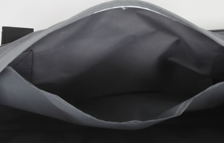 Nike Training Duffle Bag Unisex Gym Sports Casual Travel Bag Grey NWT IH7961-084 thumbnail 7