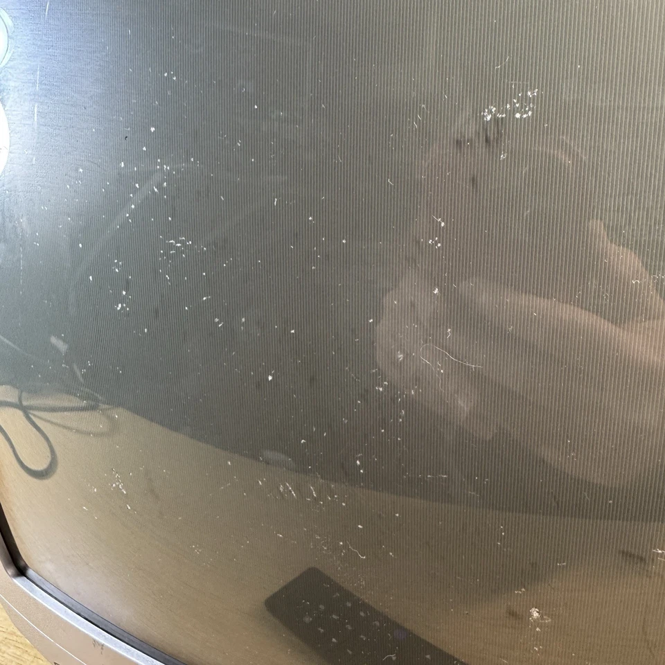 MATSUI 1421TSIL 14" CRT TV Retro Gaming RGB Scart With Remote - Image 3 of 4