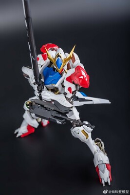ZZX model 1/100 MG HIRM ASW-G-08 Barbatos Lupus Dual armors metal