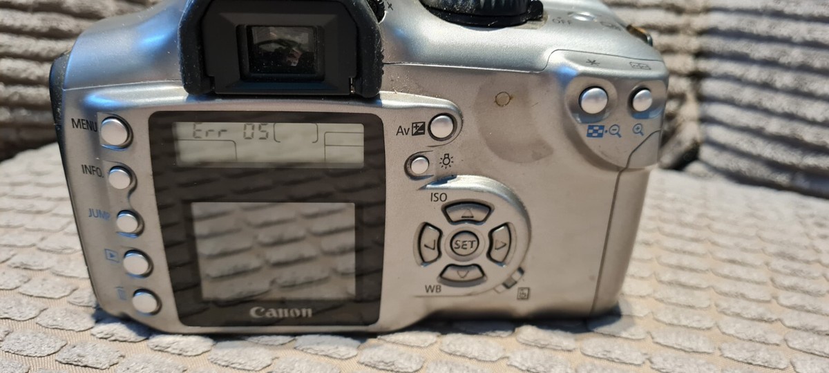 Canon EOS 300D Digital SLR Camera Silver Error