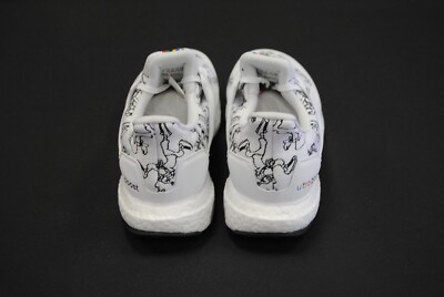 Size 8 - Disney x adidas UltraBoost DNA Sport Goofy Pack - White