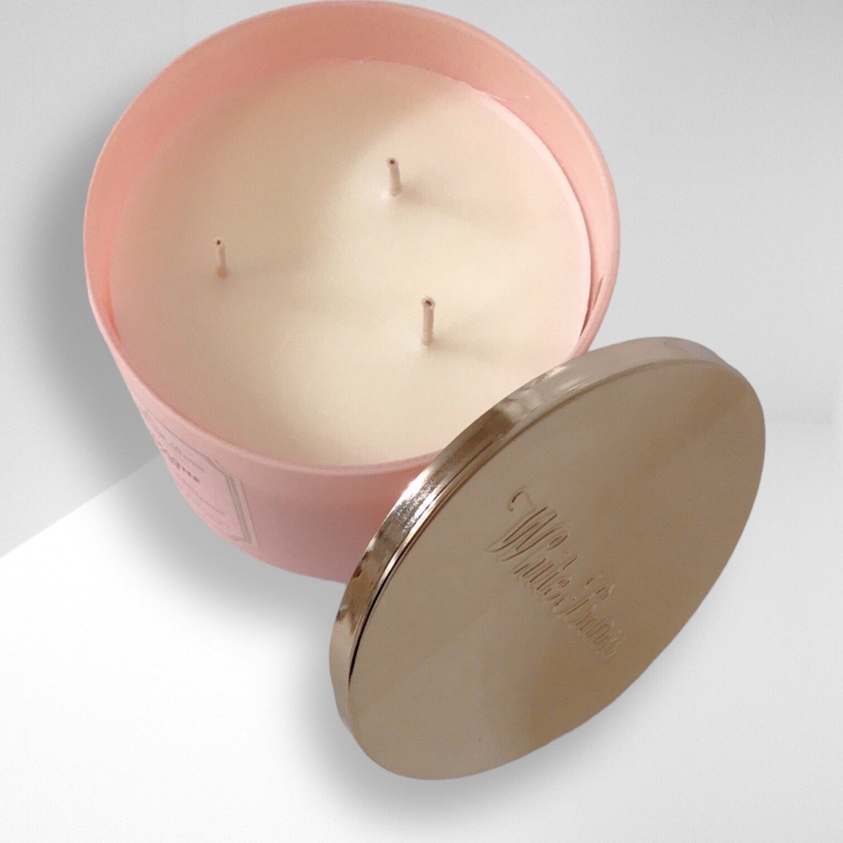 キャンドル BATH&BODYWORKS Candle(3set) Amazon.com: Bath & Body Works Candle 3 Wick 14.5 Ounce 2017