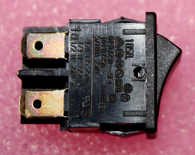 10 PCS, MARQUARDT 1858.1102 APPLIANCE TOGGLE SWITCH, 12A, 125-250VAC  **NIB**