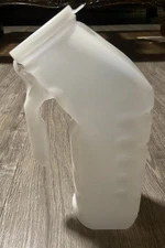 Male Urinal 32 oz. / 1000 mL With Closure Single Patient Use Hospital Supplies