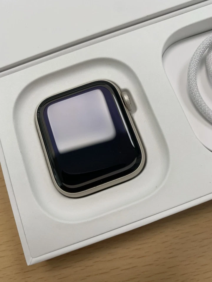 Apple Watch SE 2.Gen 40mm GPS Alu Starlight Sportarmband S/M Neuwertig OVP - Bild 2 von 4