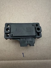 84 90-96 CORVETTE C4 MAP MANIFOLD AIR PRESSURE SENSOR 16137039