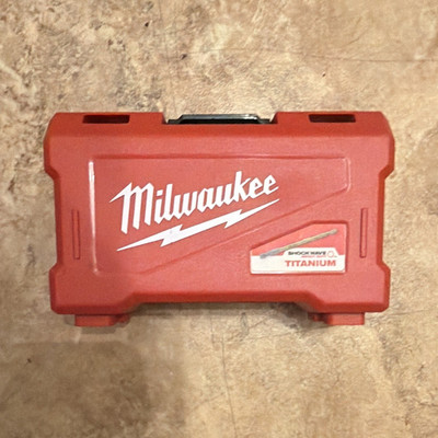 Milwaukee SHOCKWAVE Titanium Drill Bit Set 23-Piece Gold, 1/4 in, For Drill