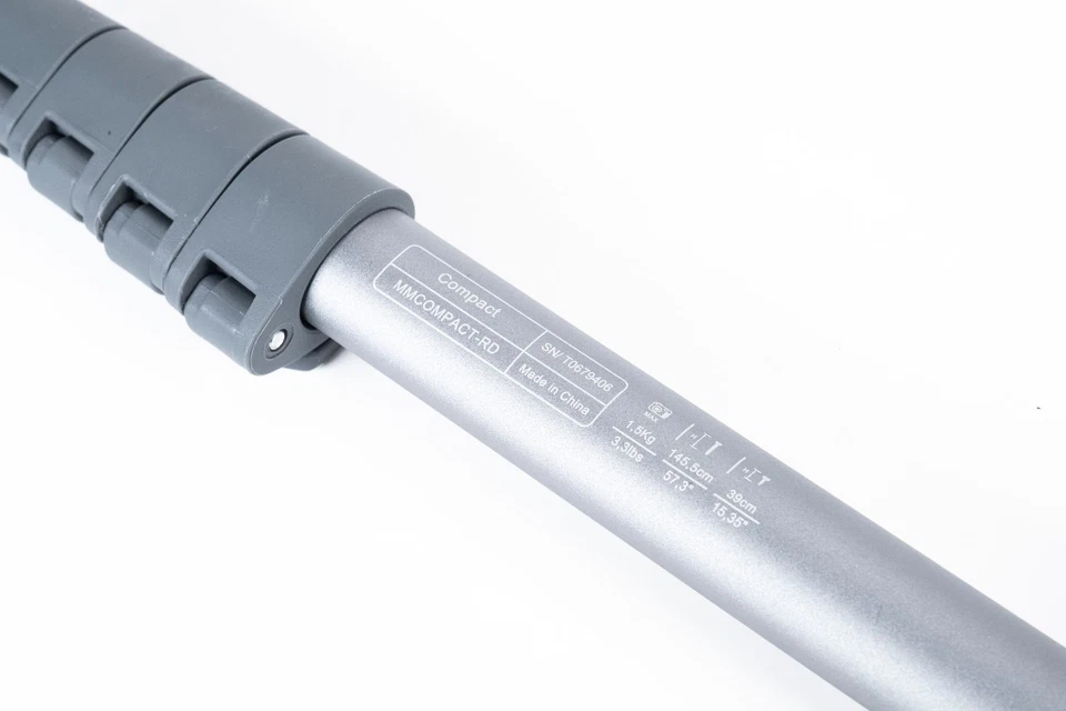 MANFROTTO COMPACT MONOPOD RED FOR COMPACT CAMERAS MMCOMPACT-RD - Image 4 of 4