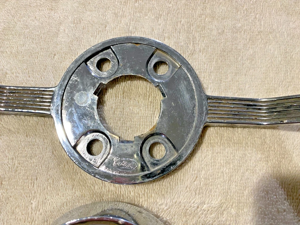 1966 Mercury Comet Caliente Роговое Кольцо и Кнопка Рога Оригинал  - Изображение 4 из 4